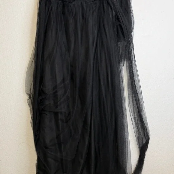 Jenny Yoo Black Tulle One Shoulder Gown - Picture 4 of 8